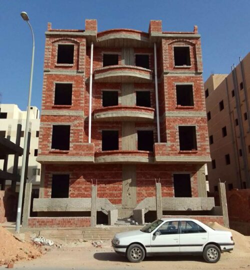 عمارة كامله للبيع بمنطقة السياحية أ