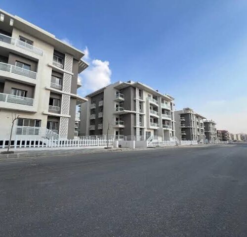 شقه للبيع 164م بكمبوند الخمايل الشيخ زايد